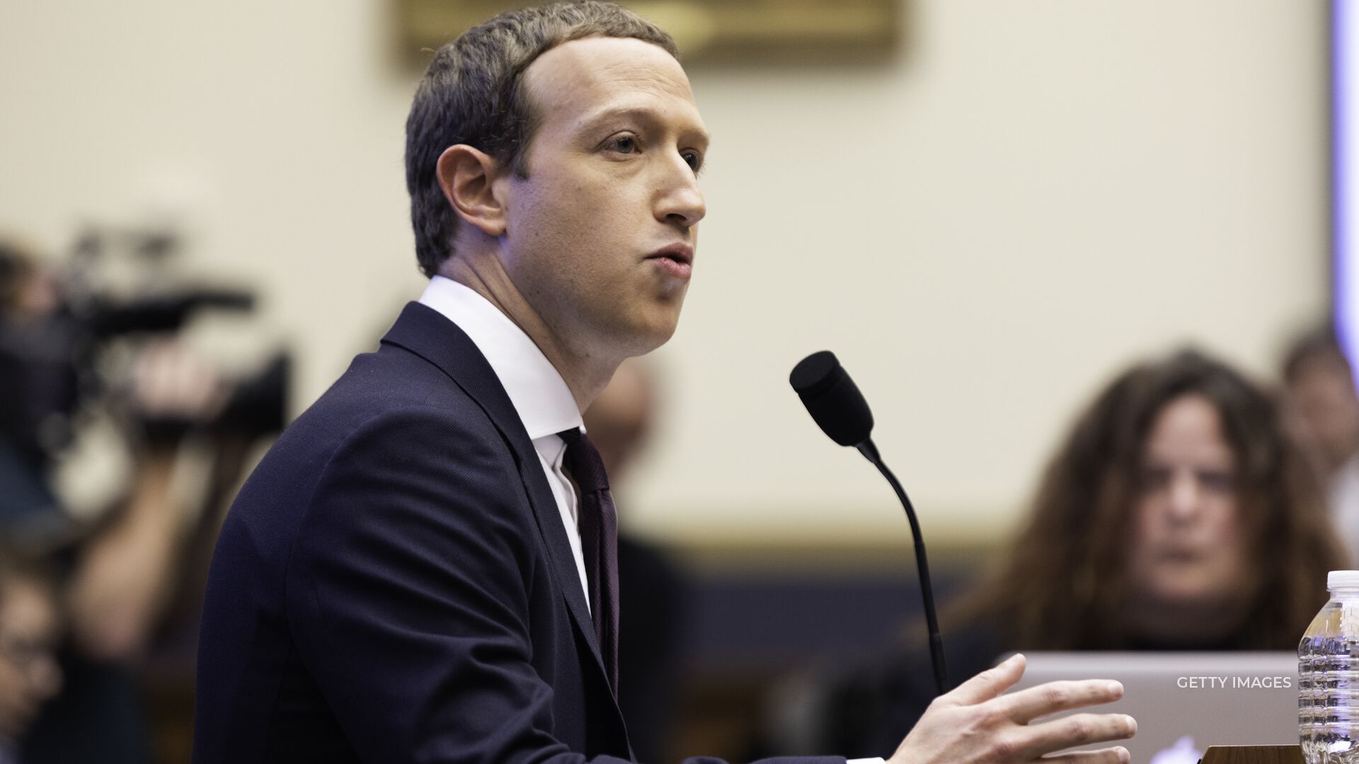 Facebook CEO Mark Zuckerberg is set to be questioned in court over the privacy of its users. The deposition is part of an ongoing lawsuit in California.