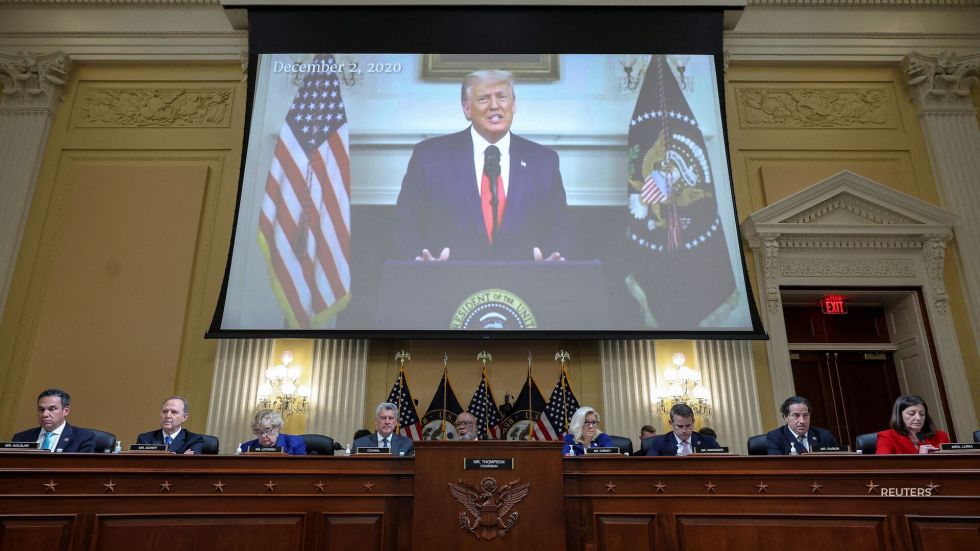 A House committee has subpoenaed former President Trump; reaction to Russia's threat of World War III; Elon Musk under investigation over the Twitter deal.