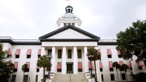 A Florida defamation bill aims to crack down on smear campaigns. It also makes the media easier to sue. Blog posts would be subject to state oversight.