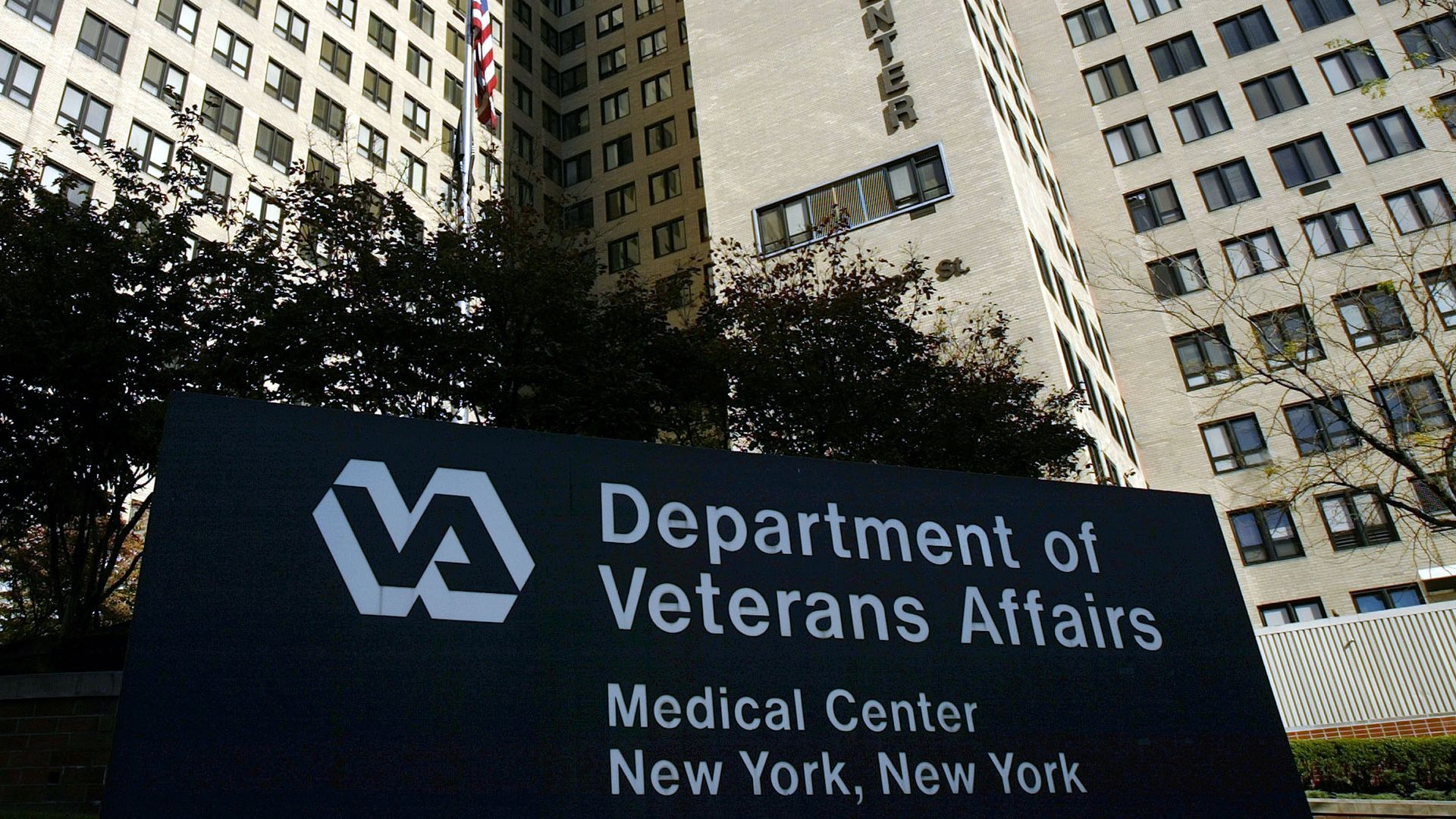 According to a new report, the federal government wasted more than 5 million in duplicate checks sent to doctors caring for veterans.