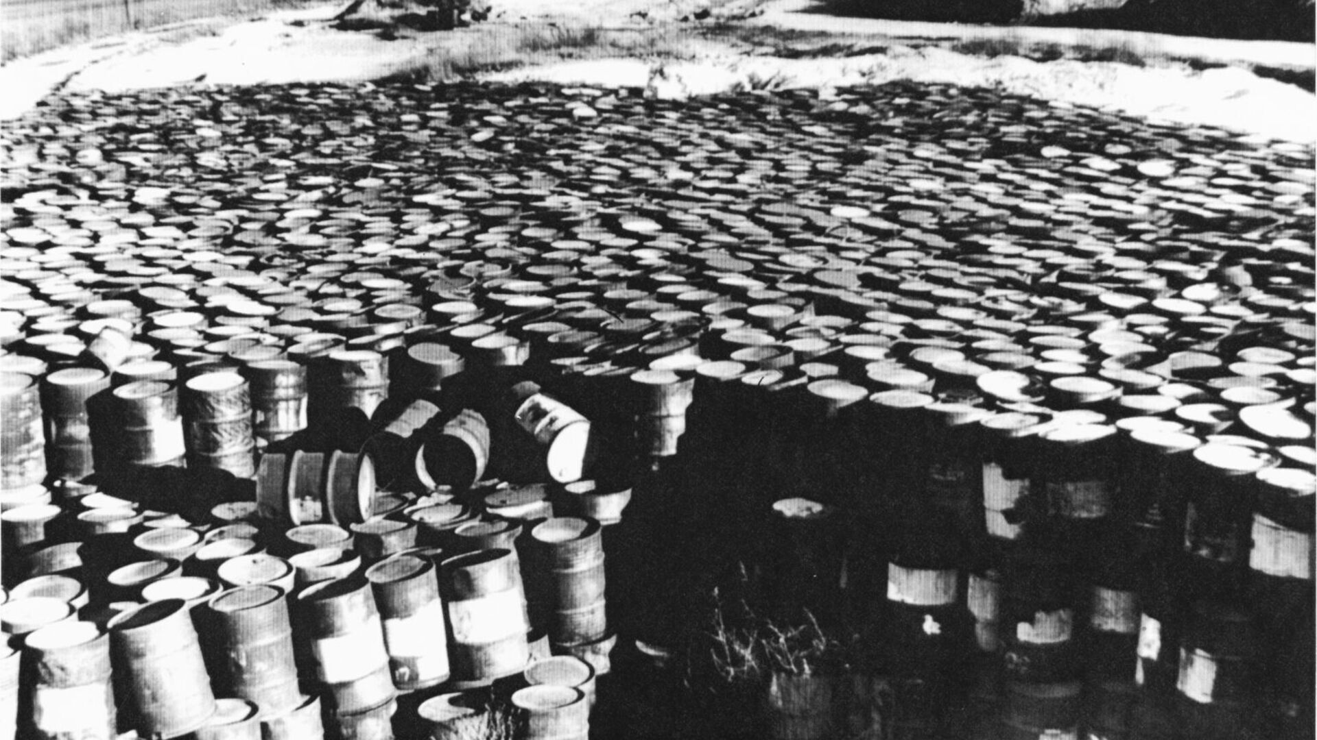 Federal agencies knew radioactive waste from the Manhattan Project was being stored haphazardly. Then it leaked into a creek where residents swam.