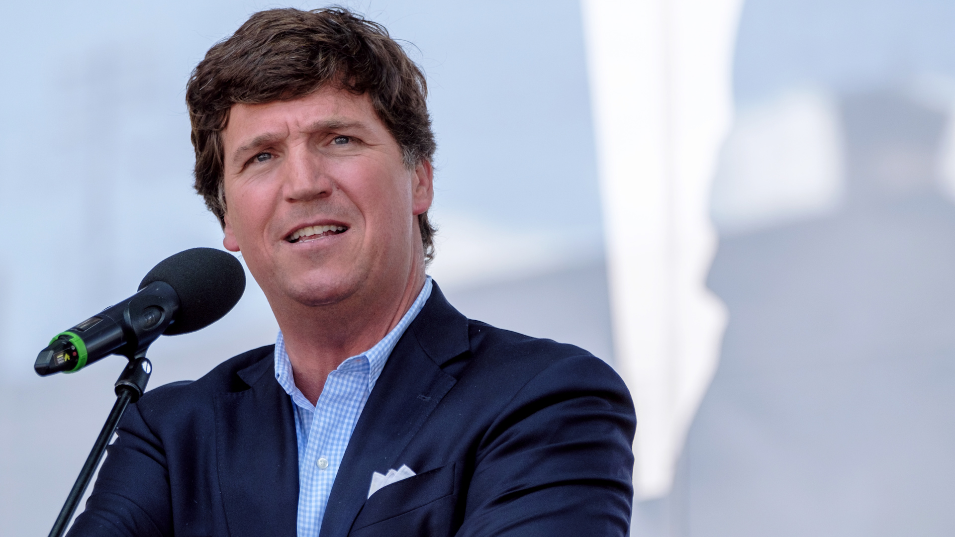 Tucker Carlson is reportedly launching a Twitter-based media company while Twitter delights users with its new revenue sharing program.