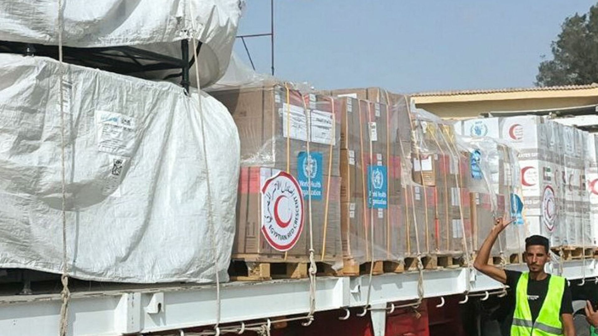 As the Israel-Hamas war reached multiple fronts, more trucks carrying humanitarian aid arrived in Gaza from Egypt.