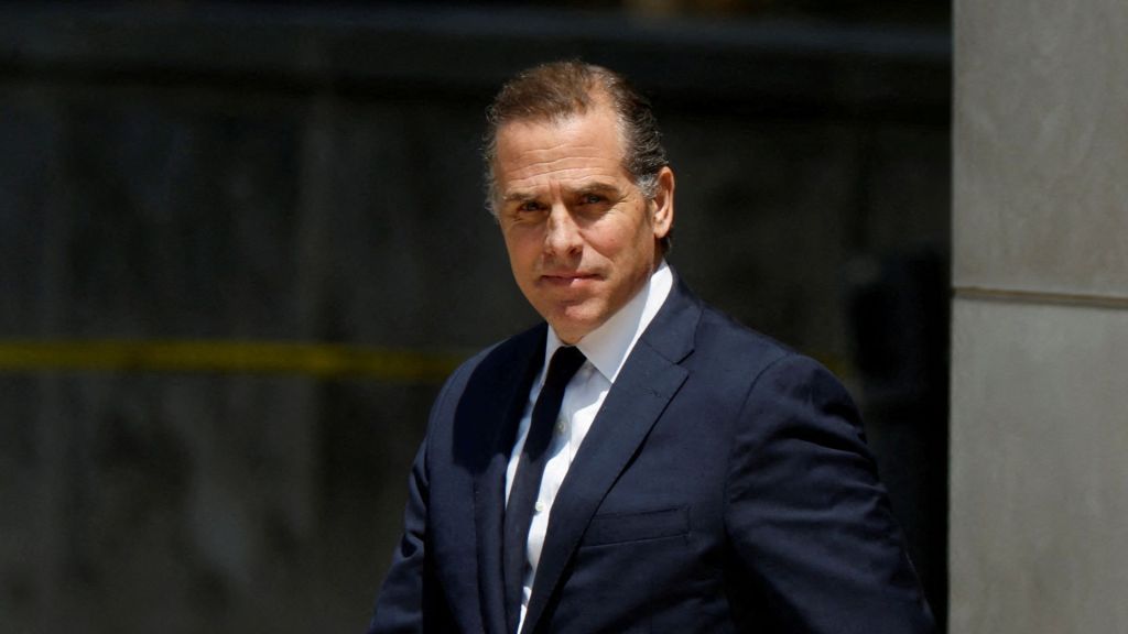 A bank investigator raised concerns about money from a Chinese firm sent to Hunter Biden's joint venture, which eventually ended up in Joe Biden's bank account.