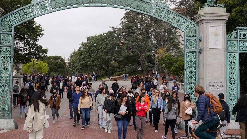A Jewish group has filed a lawsuit against UC Berkeley's law school, alleging the unchecked spread of antisemitism among student groups.