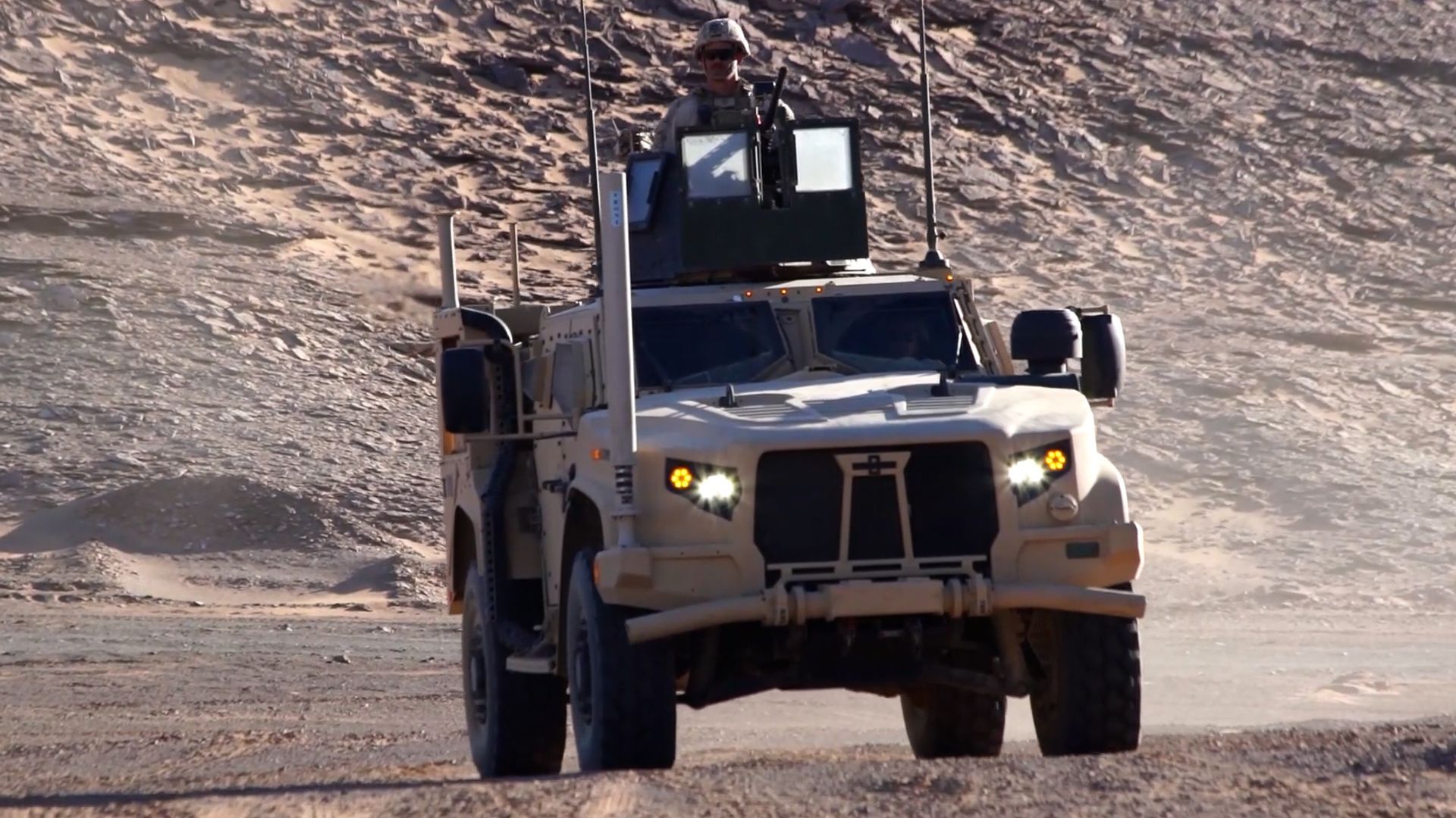 Weapons and Warfare's weapon of the week looks at the L-ATV: the military's chosen vehicle to replace the iconic Humvee.