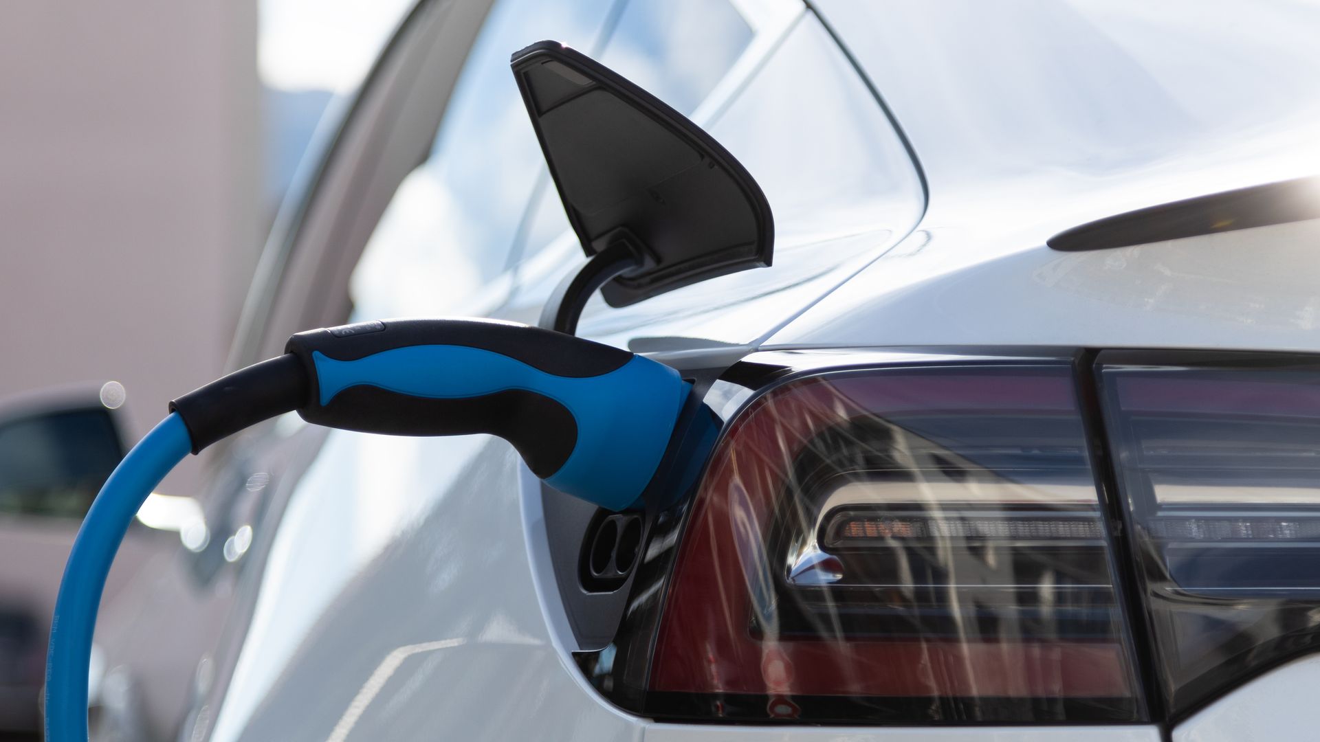 Switching to electric vehicles could prevent millions of illnesses in ...