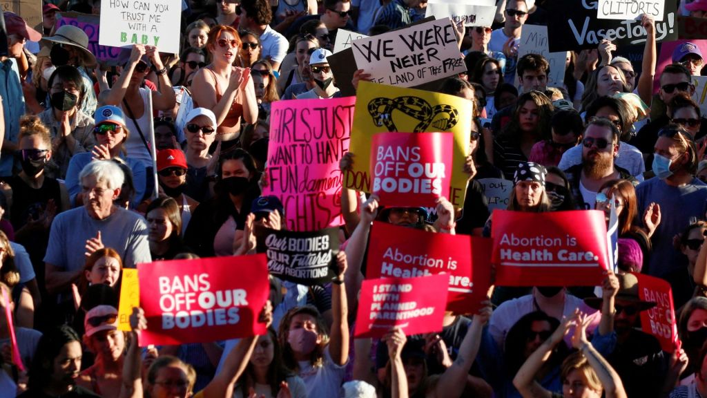 Montana's 20-week abortion ban and other laws were declared unconstitutional by a state judge in response to a suit by Planned Parenthood.