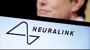 Elon Musk’s Neuralink made headlines Wednesday, March 20, with a live video on X demonstrating its brain implant technology. The video featured 29-year-old Nolan Arbaugh, who has been paralyzed from the shoulders down for eight years following a diving accident, using the device to move a mouse cursor solely through neural signals.