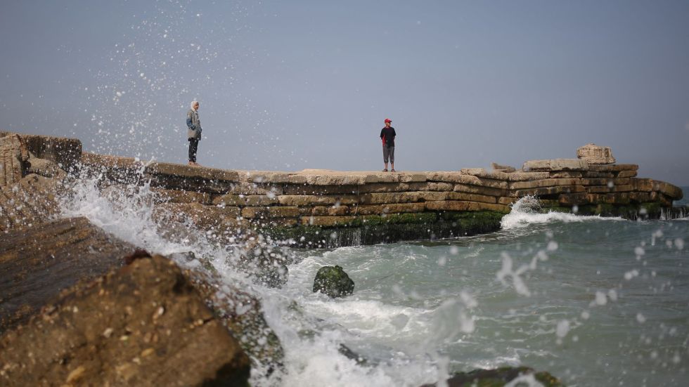 U.S. troops begin constructing Gaza aid pier to deliver humanitarian aid amidst security concerns following recent attacks by Gaza militants.