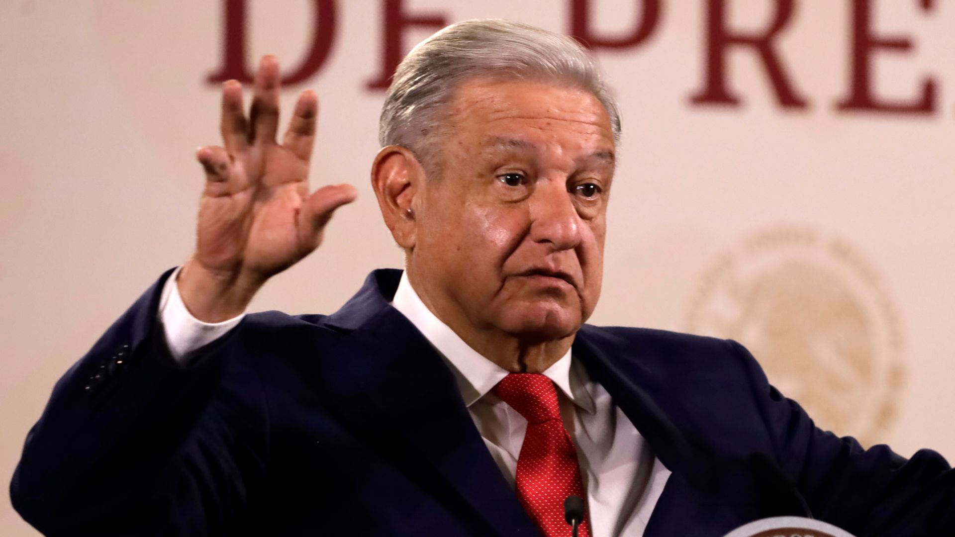 how-mexican-president-s-cheery-claims-about-drug-cartels-denies-reality