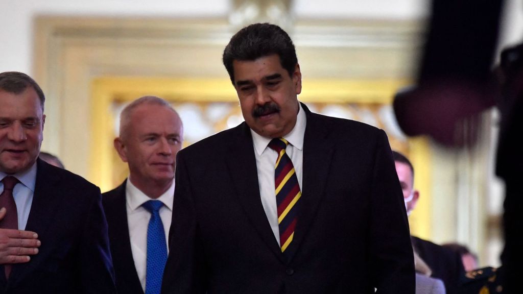 The U.S. won't renew a temporary license easing sanctions on Venezuela unless progress is seen in free and fair elections by Nicolas Maduro.