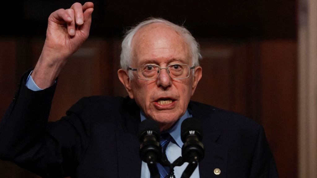 Sanders criticized the invitation extended to Netanyahu by leaders from both parties, emphasizing Netanyahu's status as a "war criminal."