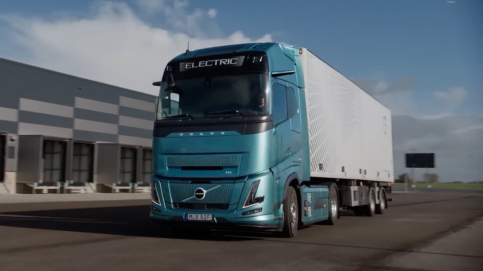 Volvo is advancing electric heavy-duty trucks by integrating new driveline technology to increase battery capacity and extend range.