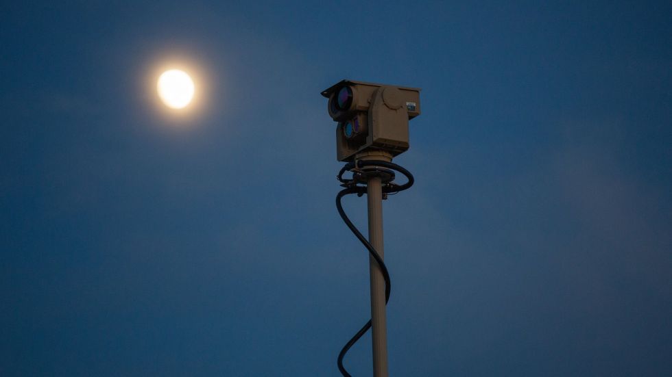 An internal memo by U.S. Customs and Border Protection reveals that 150 out of 500 surveillance cameras are out at the U.S-Mexico border.