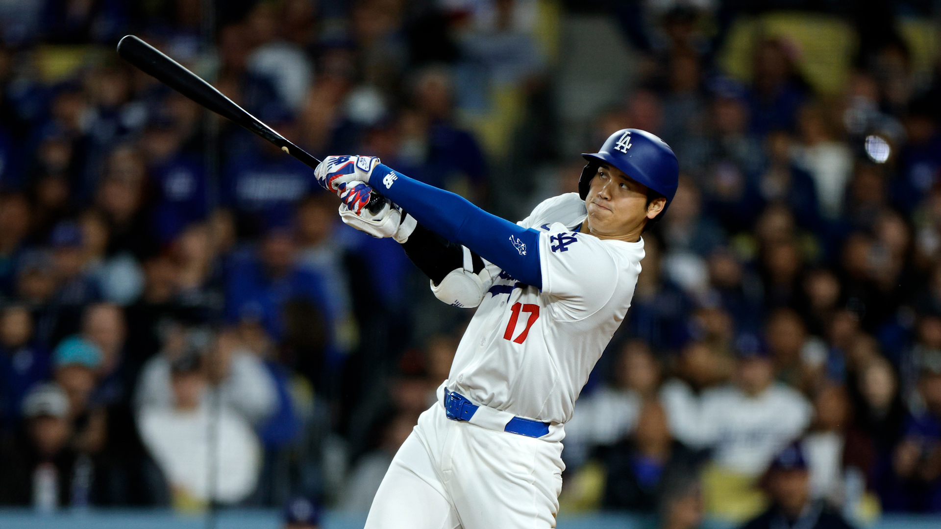 Shohei Ohtani's 50th home run ball sparks lawsuit battle between two fans claiming ownership of .5 million souvenir.