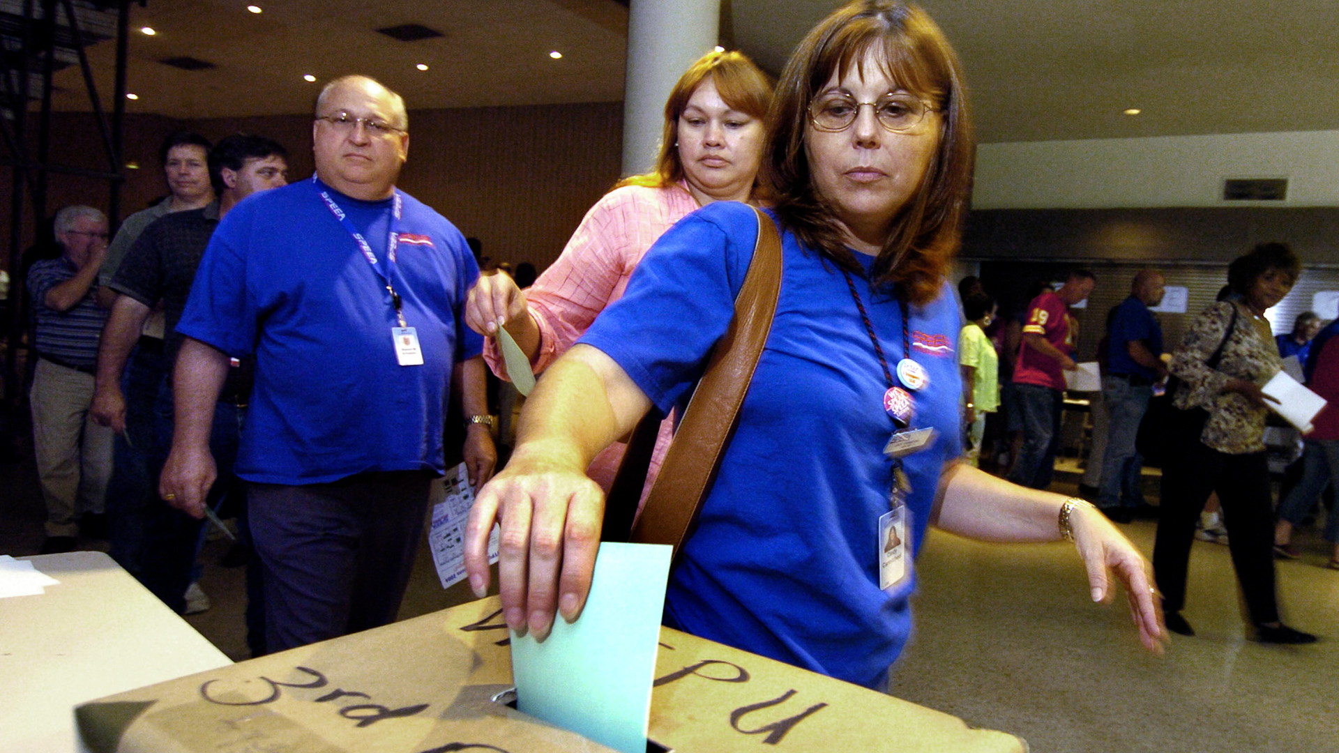 Boeing Union Members Accept New Contract Ending Strike