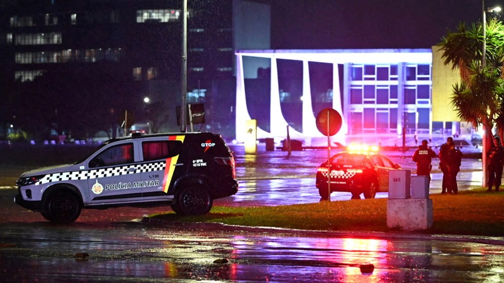 Explosion outside Brazil's Supreme Court in Brasilia kills one, raises security concerns ahead of G20 meeting in Rio de Janeiro.