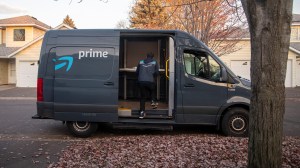 Amazon is making smart glasses that would give delivery drivers turn-by-turn navigation on a small screen along their routes.