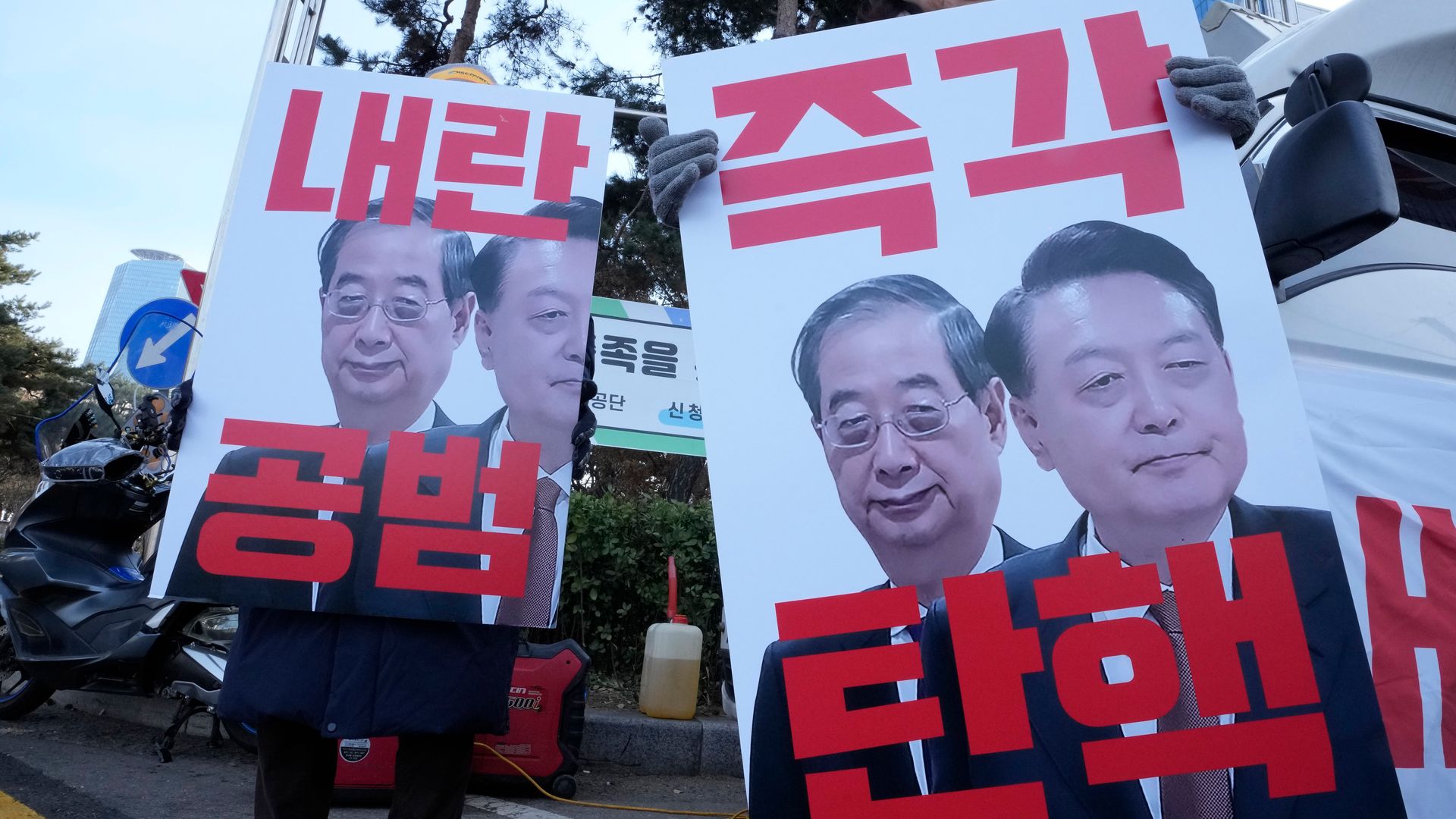 South Korea's parliament has voted to impeach its acting president.