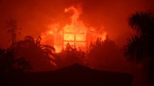 Government emergency alert systems failed to notify residents during the Los Angeles wildfires, according to officials.