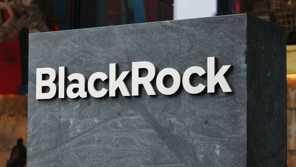 BlackRock, the world's largest asset manager, has withdrawn from the Net Zero Asset Managers initiative, group of over 325 signatories.