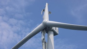 The federal government has lifted its suspension on the Vineyard Wind project, six months after it suffered a turbine blade failure.