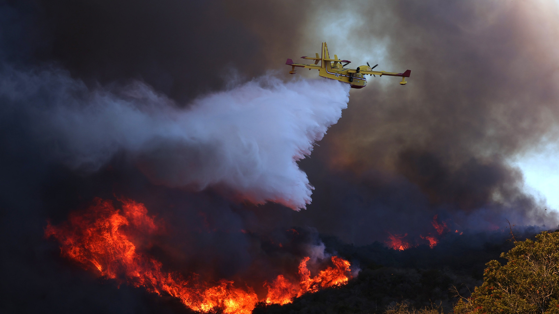 Drone slams into aircraft responding to Palisades Fire, FAA issues warning