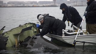 Crews will start clearing the wreckage Monday of an American Airlines passenger jet and an Army Black Hawk helicopter that collided midair from the Potomac River near Washington, D.C., last week.  The Army Corps of Engineers will work alongside the Coast Guard and the Navy Supervisor of Salvage and Diving.